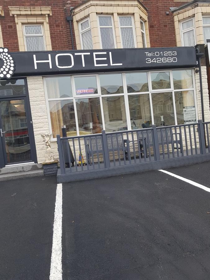 בלקפול Barton Hotel מראה חיצוני תמונה